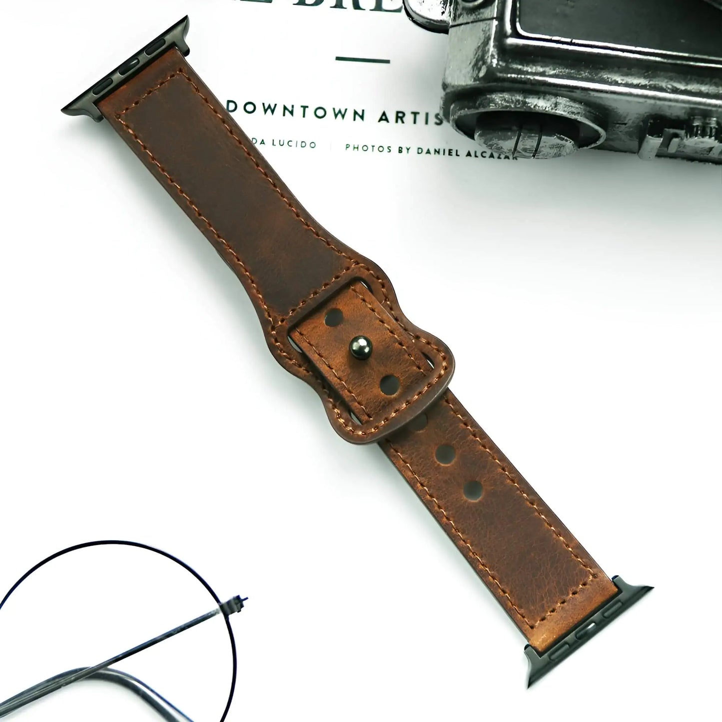 Elegant Leather Band Watch